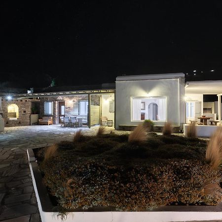Вілла Andrea'S Tinos House Агіос-Состіс Екстер'єр фото