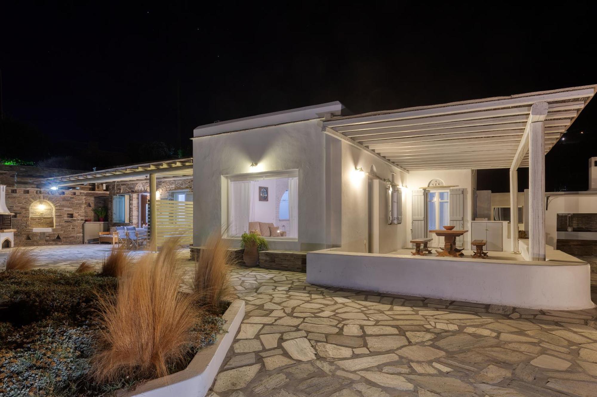 Вілла Andrea'S Tinos House Агіос-Состіс Екстер'єр фото