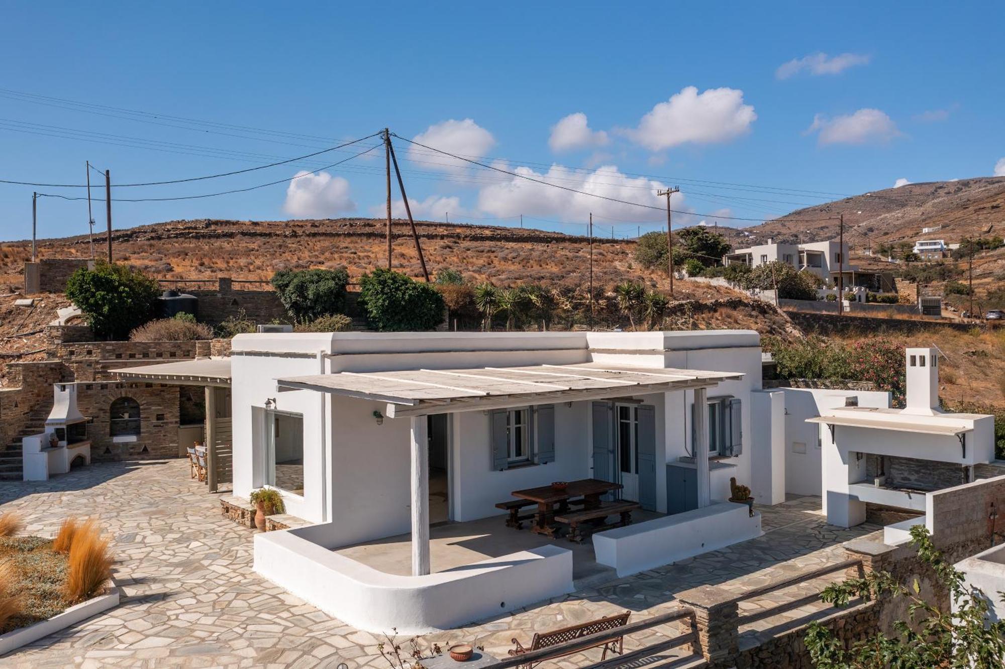 Вілла Andrea'S Tinos House Агіос-Состіс Екстер'єр фото