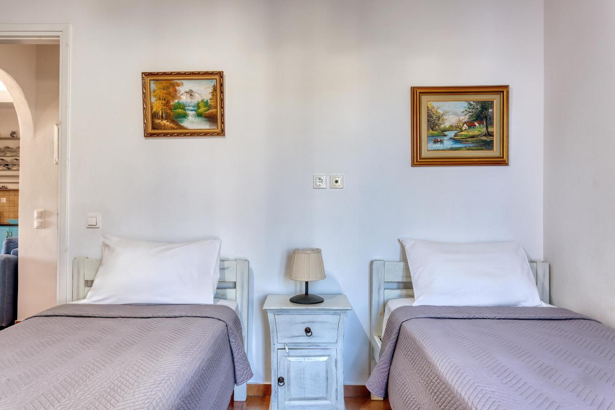 Вілла Andrea'S Tinos House Агіос-Состіс Екстер'єр фото